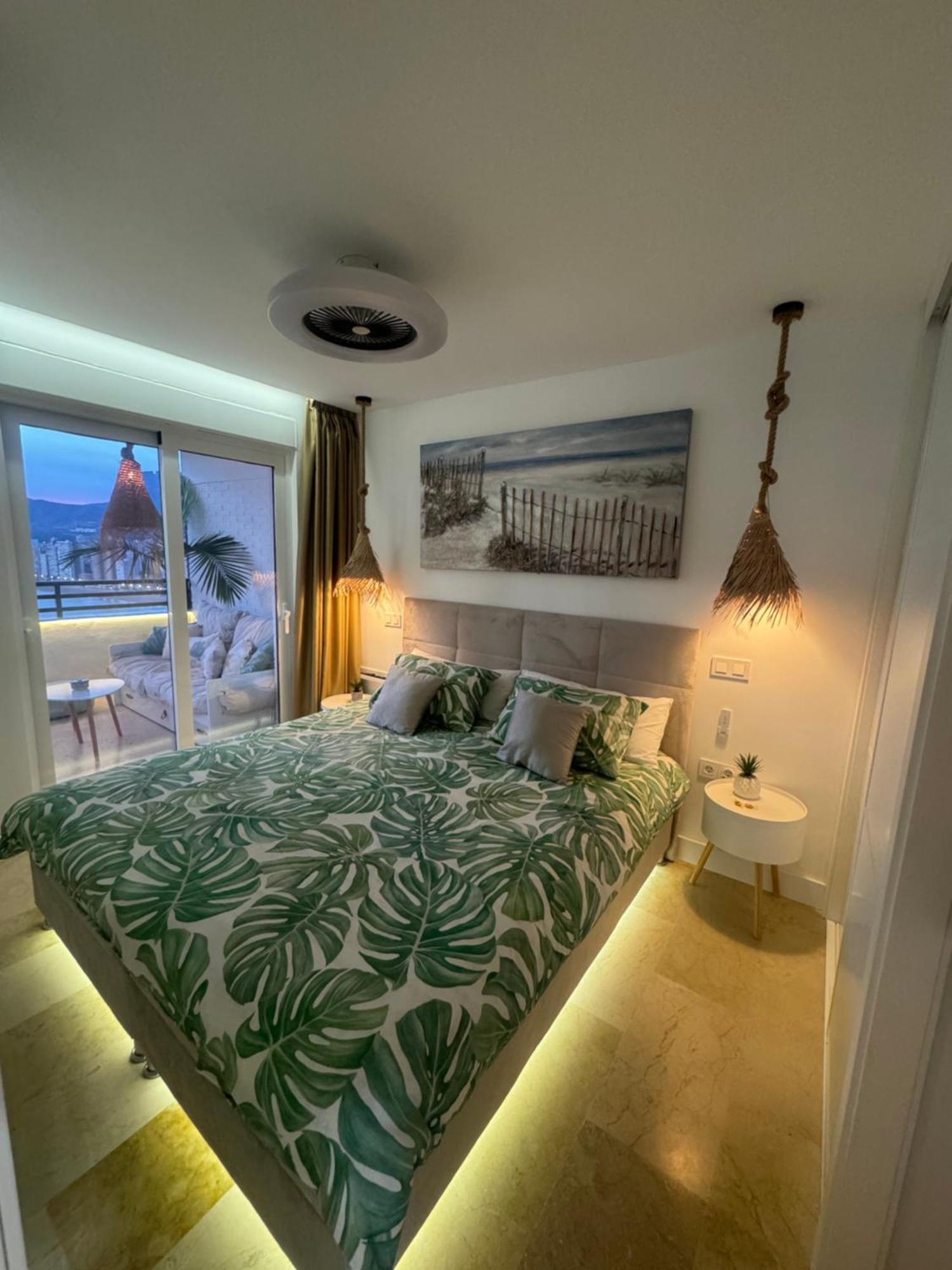Blue Marin Benidorm Lägenhet Exteriör bild